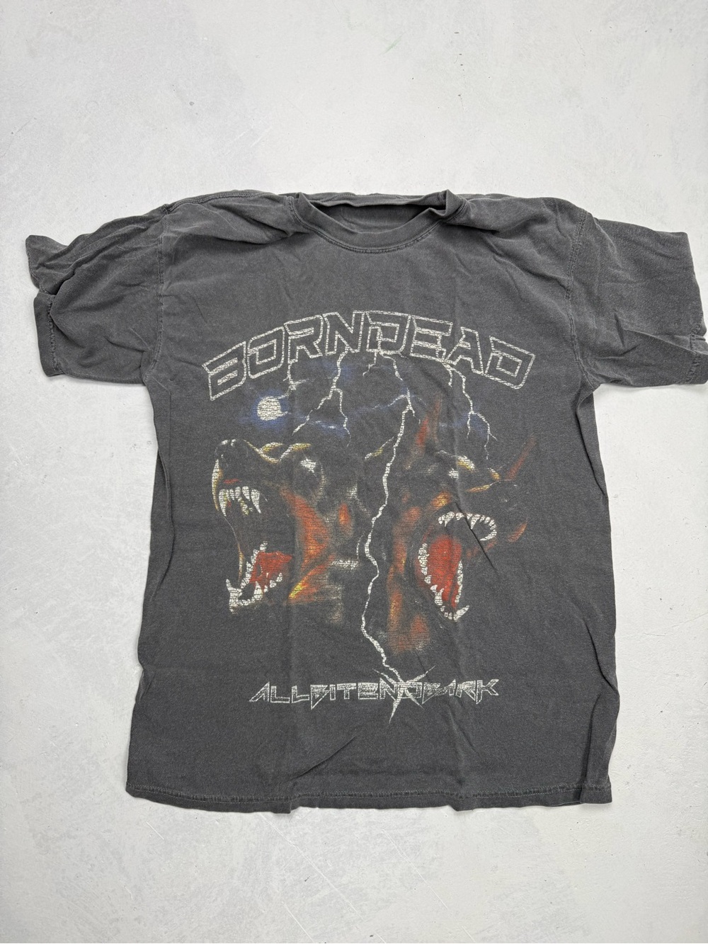 Graphic Short-Sleeve Tee in Charcoal